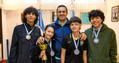 Solís se reunió con jóvenes ajedrecistas formoseños