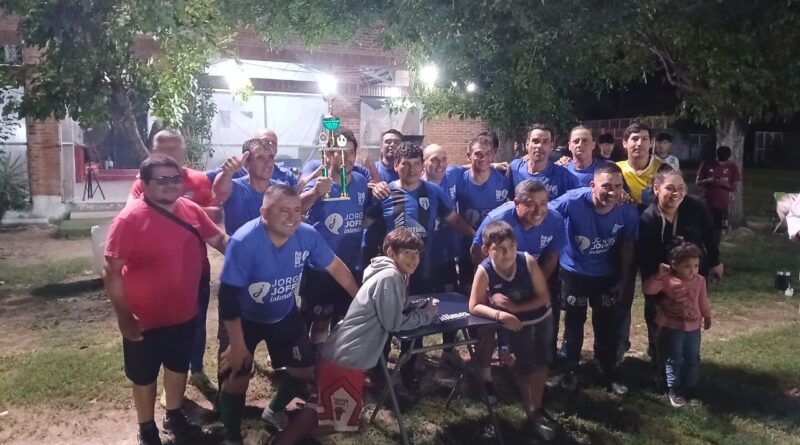 La Mesa Chica de VETERANOS